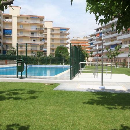 Carrer De Victoria Dels Angels, 11 Apartment ลาปีเนดา ภายนอก รูปภาพ