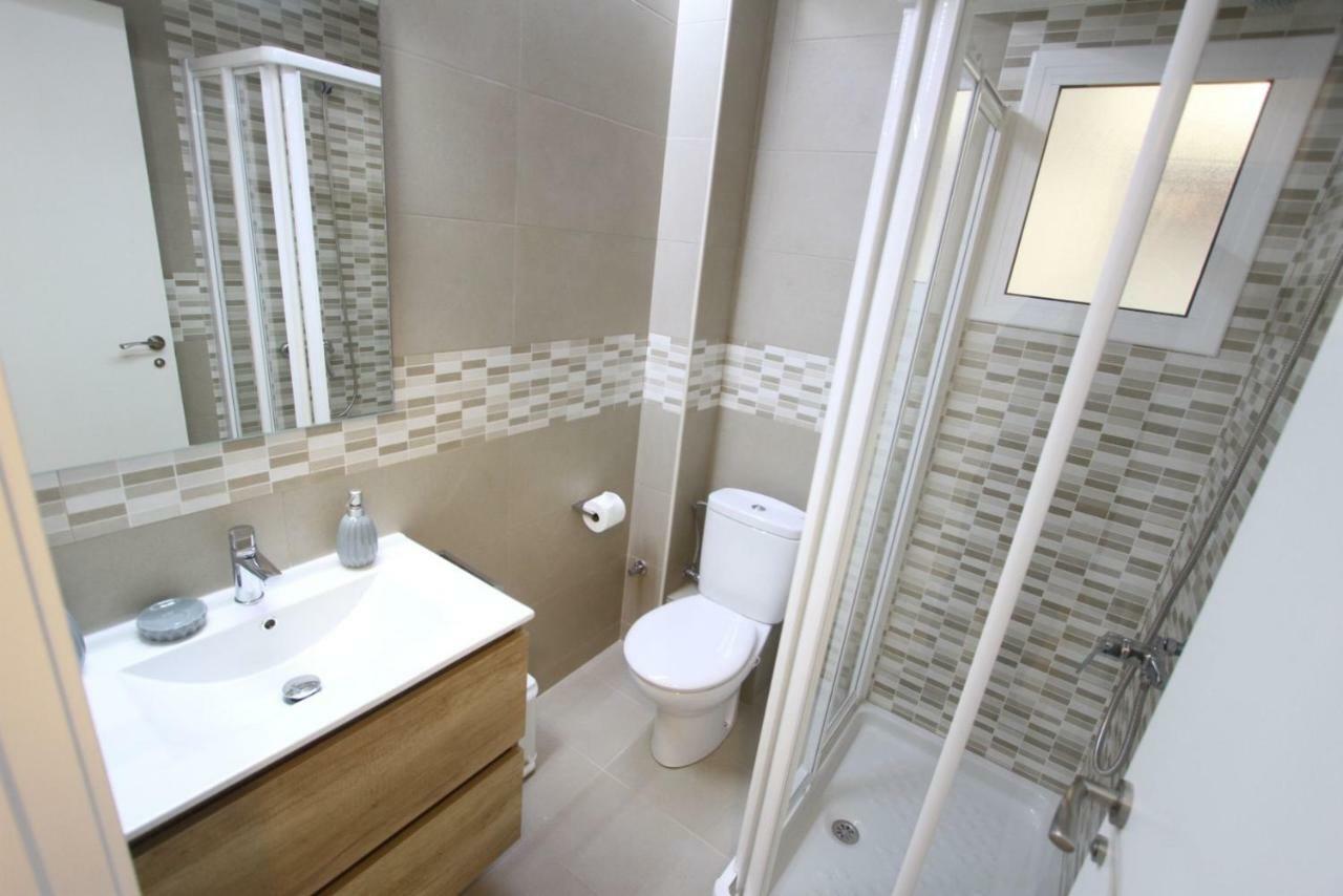 Carrer De Victoria Dels Angels, 11 Apartment ลาปีเนดา ภายนอก รูปภาพ