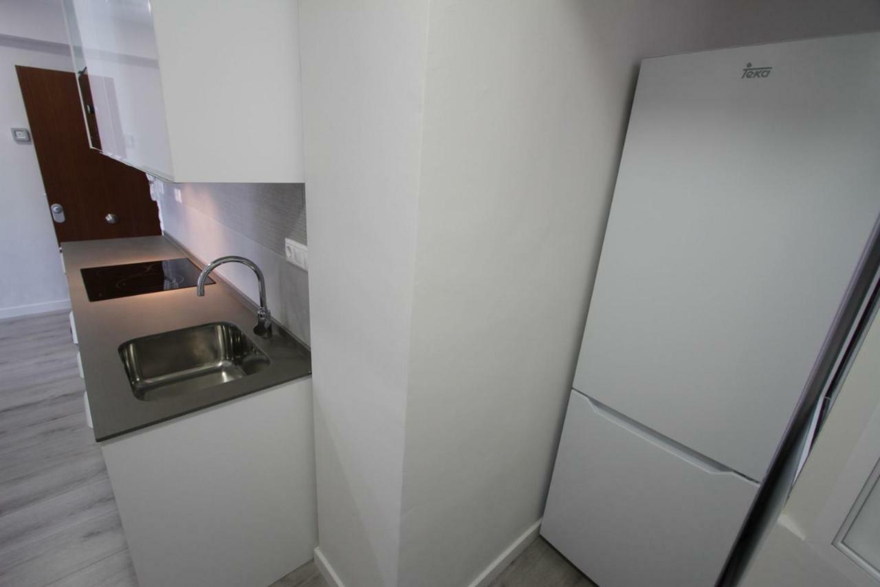 Carrer De Victoria Dels Angels, 11 Apartment ลาปีเนดา ภายนอก รูปภาพ